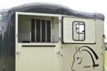 Pferdeanhänger CHEVAL LIBERTE - TOURING COUNTRY - Frontrampe - 2 Achsen - 2 Boxen - zulässiges Gesamtgewicht 1400-2600 kg – Image 7