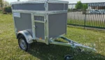 BW TRAILERS Hundeanhänger mit 3 Abteilen + Dachbox – Image 7