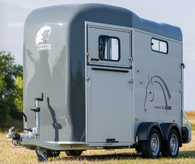 TOURING XL Pferdeanhänger - CHEVAL LIBERTE - 2 Pferde - zulässiges Gesamtgewicht: 1400/2600 kg